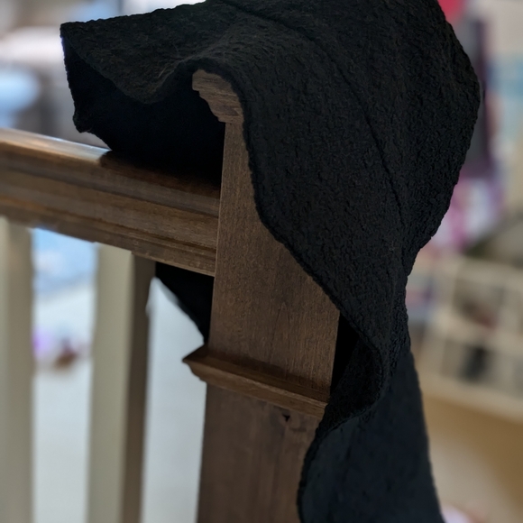 In Good Company Black Seersucker Hat - Picture 5 of 5